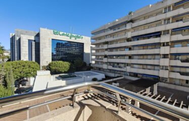 Apartamento Planta Media en Puerto Banús, Costa del Sol