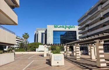 Apartamento Planta Media en Puerto Banús, Costa del Sol
