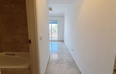Apartamento Planta Media en Puerto Banús, Costa del Sol