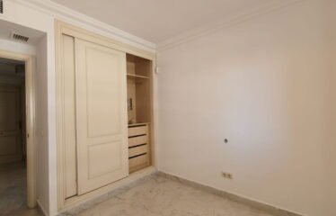 Apartamento Planta Media en Puerto Banús, Costa del Sol