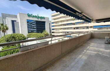Apartamento Planta Media en Puerto Banús, Costa del Sol