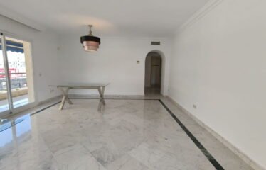 Apartamento Planta Media en Puerto Banús, Costa del Sol